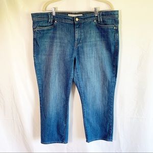 Old Navy size 16 classic rise cropped jeans